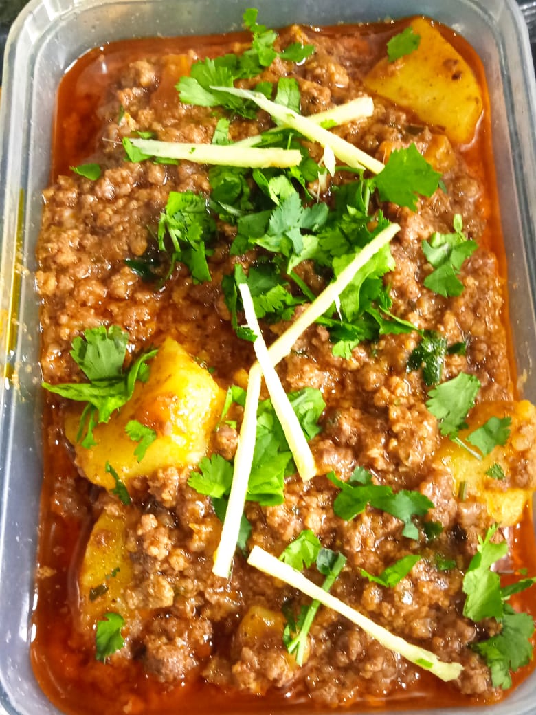 NusratKitchen's tweet photo. Aalo Qeema (Beef)

For more Items, advance Order, DM at https://t.co/nurMr3xI26 https://t.co/3hUsrzxiXv

#desifoods  #halalfood #halal #pakistanifood #indianfood #homemadefood  #belfast #newtownards #bangor #donaghadee #millisle #comber #dundonald #beefmince #mince #currylover https://t.co/6wv1siqqzR