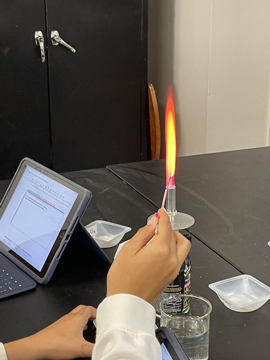 Flame testing with 8th grade scientists!  Always a favorite.❤️<a href="/NBMIDDLE/">NBPS MIDDLE SCHOOL</a>  <a href="/NBPSEagles/">North Broward Prep</a>