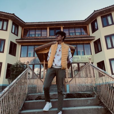 kabilesh_mk's tweet photo. #NewProfilePic https://t.co/uREIS5LEi0
