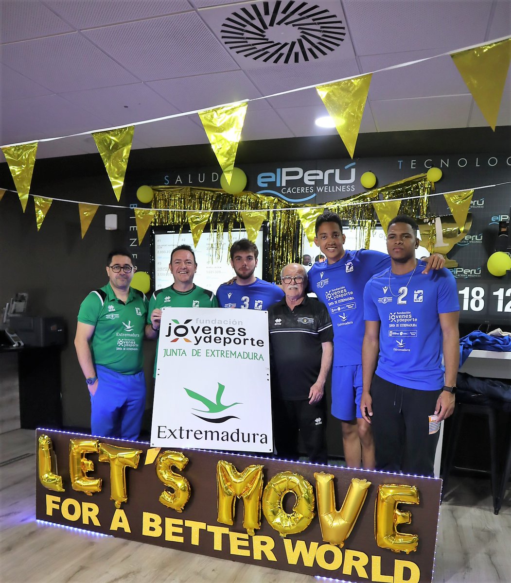 El Extremadura Cáceres Patrimonio de la Humanidad, una finalizada la temporada en la Superliga2 masculina de Voleibol se acerca al El Perú  Wellness, para apoyar  la campaña " Lets Move for a better world " para fomentar una vida más activa y saludable"