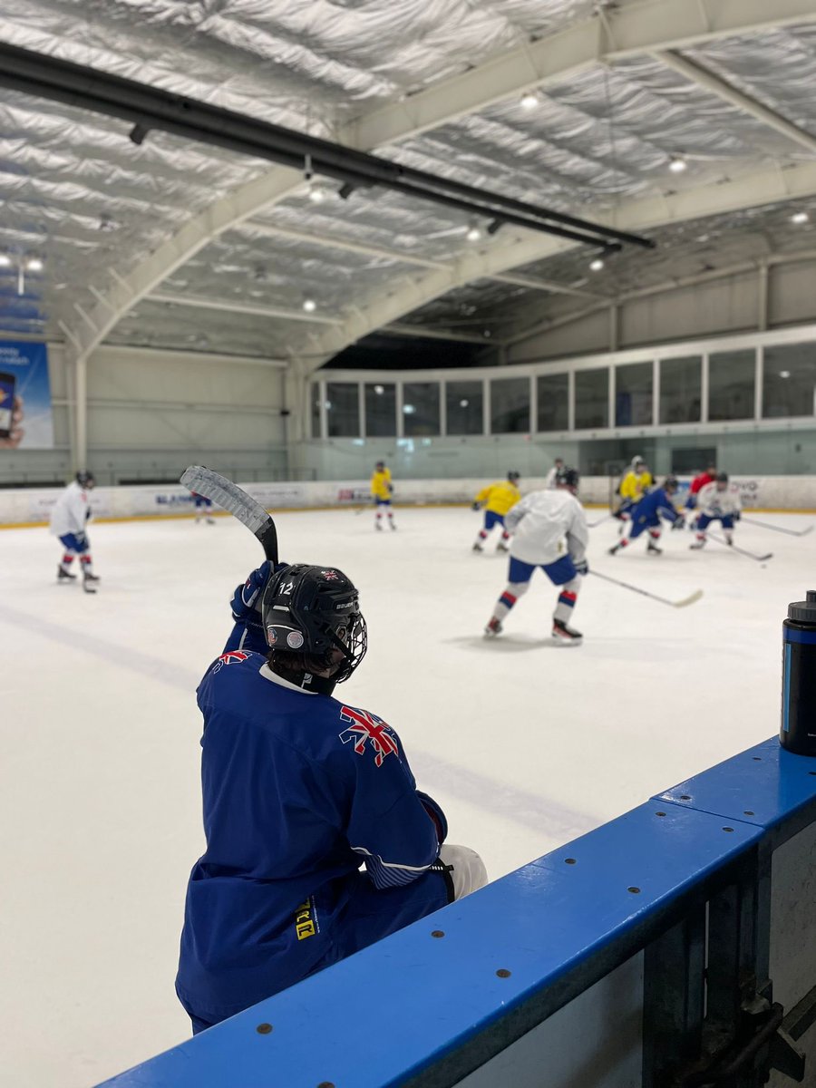 TeamGBicehockey's tweet photo. GB U18 training camp underway in Slovakia🇬🇧🏒 https://t.co/IWhhYRwQss