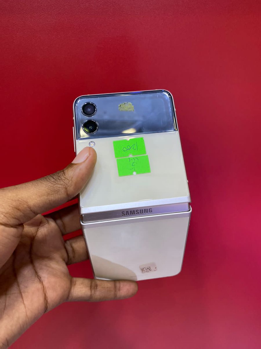 Flip available 0750793373