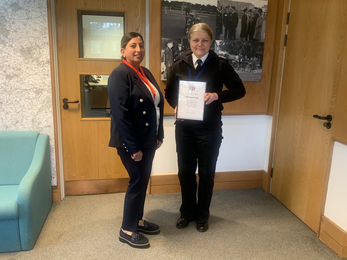 ASPolice BPA (@aspolicebpa) on Twitter photo Maliha Berridge awarded in Appreciation for volunteering since 2017 with <a href="/ASPolice/">Avon and Somerset Police</a> by Chief Constable <a href="/aspsarah_crew/">Sarah Crew</a> ,Maliha also the longest serving Asian female in the history of <a href="/ASPolice/">Avon and Somerset Police</a> with more then 34 years service in operational Policing since 1984, congratulations . Maliha Berridge awarded in Appreciation for volunteering since 2017 with <a href="/ASPolice/">Avon and Somerset Police</a> by Chief Constable <a href="/aspsarah_crew/">Sarah Crew</a> ,Maliha also the longest serving Asian female in the history of <a href="/ASPolice/">Avon and Somerset Police</a> with more then 34 years service in operational Policing since 1984, congratulations .