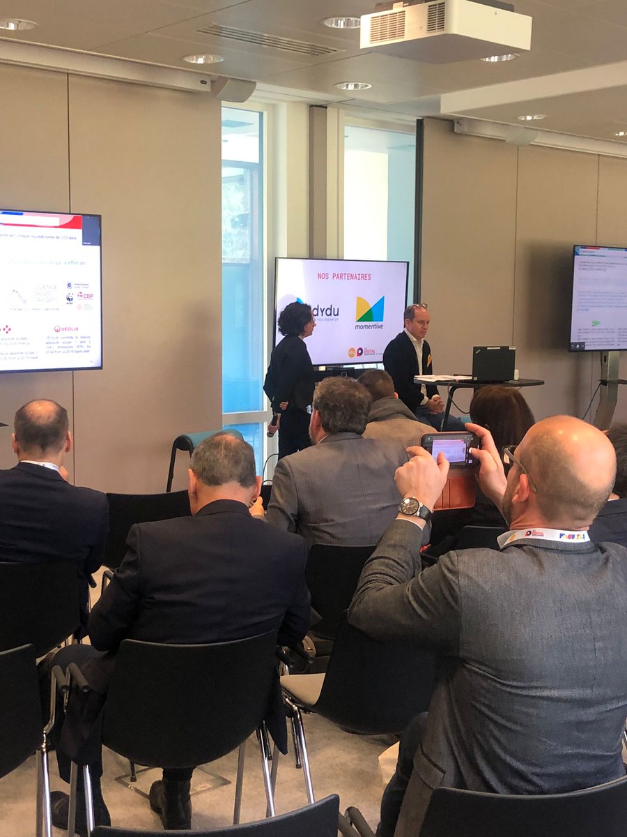 🔴 En direct du #BenchEBG 

Retour à l'Atrium 2 pour un focus sur le Numérique Responsable. 

➡️ Avec l'intervention de Marie HUSSON (#PourUnNumériquePlusResponsable).