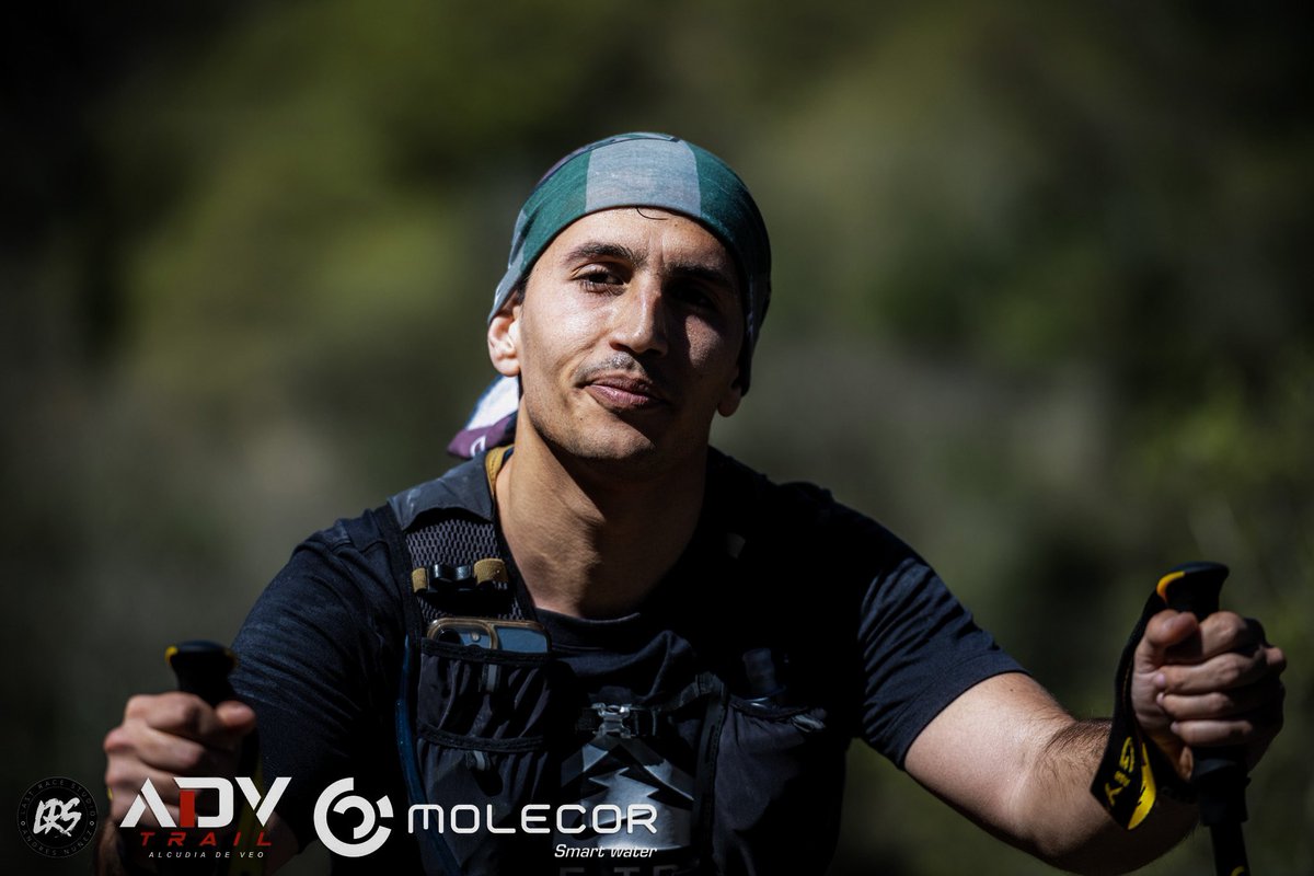 BorjaGonzalezRo's tweet photo. La primera de la temporada y casi me muero, acabe la carrera pareciendo un náufrago que llevaba 1 mes a la deriva. Mucho que mejorar, pero al menos acabe, 28 kilómetros 2300 m desnivel 5 horas 54 min💪🏾 https://t.co/8aJ88hhliT