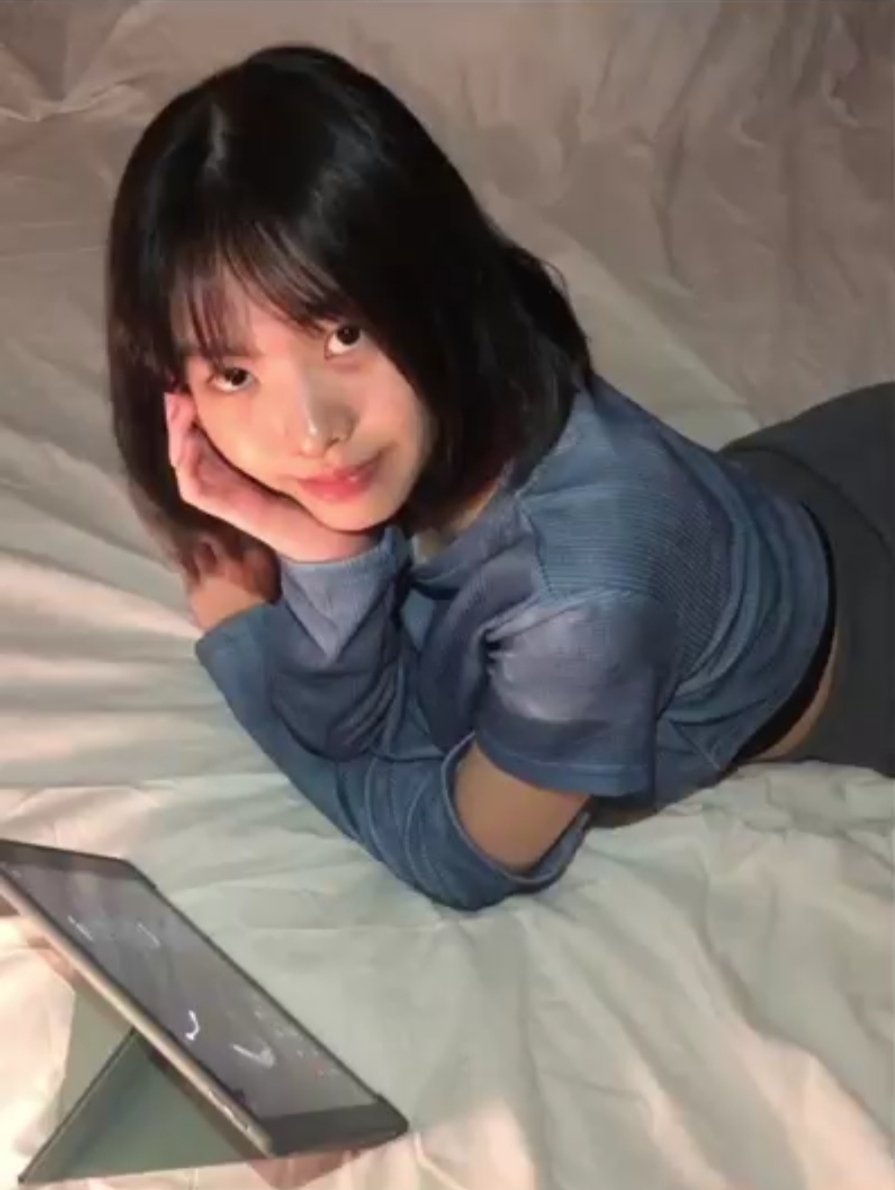 Meisha61109339's tweet photo. 爸爸们想要舔脚还是足交呢~ #cumtribute #嫩逼 #嫩穴  #炮架 #母狗 #精厕 #母畜 #淫荡 #反差婊 #调教 #骚货 #辱骂 #淫妻 #绿奴 #文爱 #意淫 #调教 #熟女 #女m #足控 #文爱 #射屏 #反差母狗 #淫妻 #羞辱 #意淫 #骚母狗 #公交车 #淫荡 #腿  #恋腿 #吞精 #福利姬 https://t.co/7PzvtqqNpG