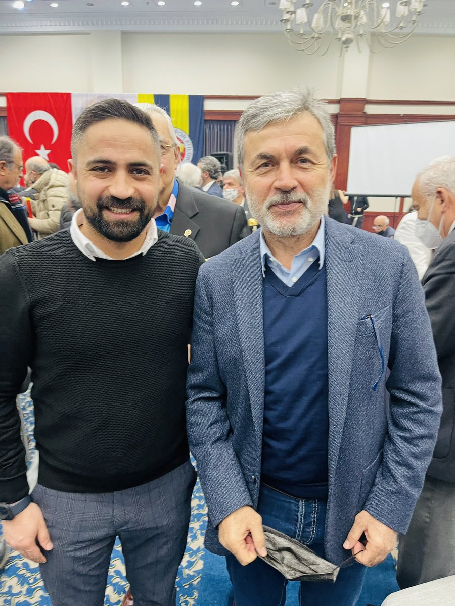 Sen bizim kocaman gururumuzsun. Mutlu yıllar kral.💛💙