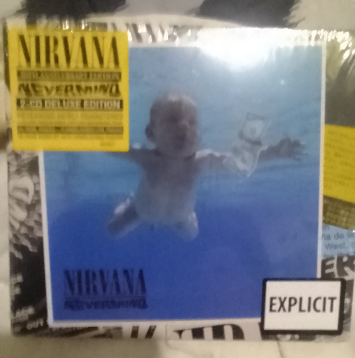 Samcoups78's tweet photo. @johnshelicopter Nirvana Nevermind https://t.co/6Alu82yFxi