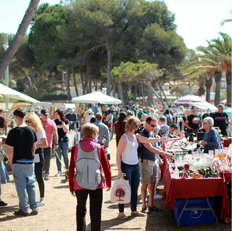 ajAltafulla's tweet photo. 😎 Tot a punt per a la 8a edició del @PleamarMarket  #Altafulla

📍 El Parc de Voramar i la plaça Consolat de Mar s’ompliran de mercat Vintage, activitats, food trucks i d’actuacions musicals aquest cap de setmana 8 i 9 d’abril 👇

https://t.co/UxDMXLqh3q https://t.co/chSK8alAgl
