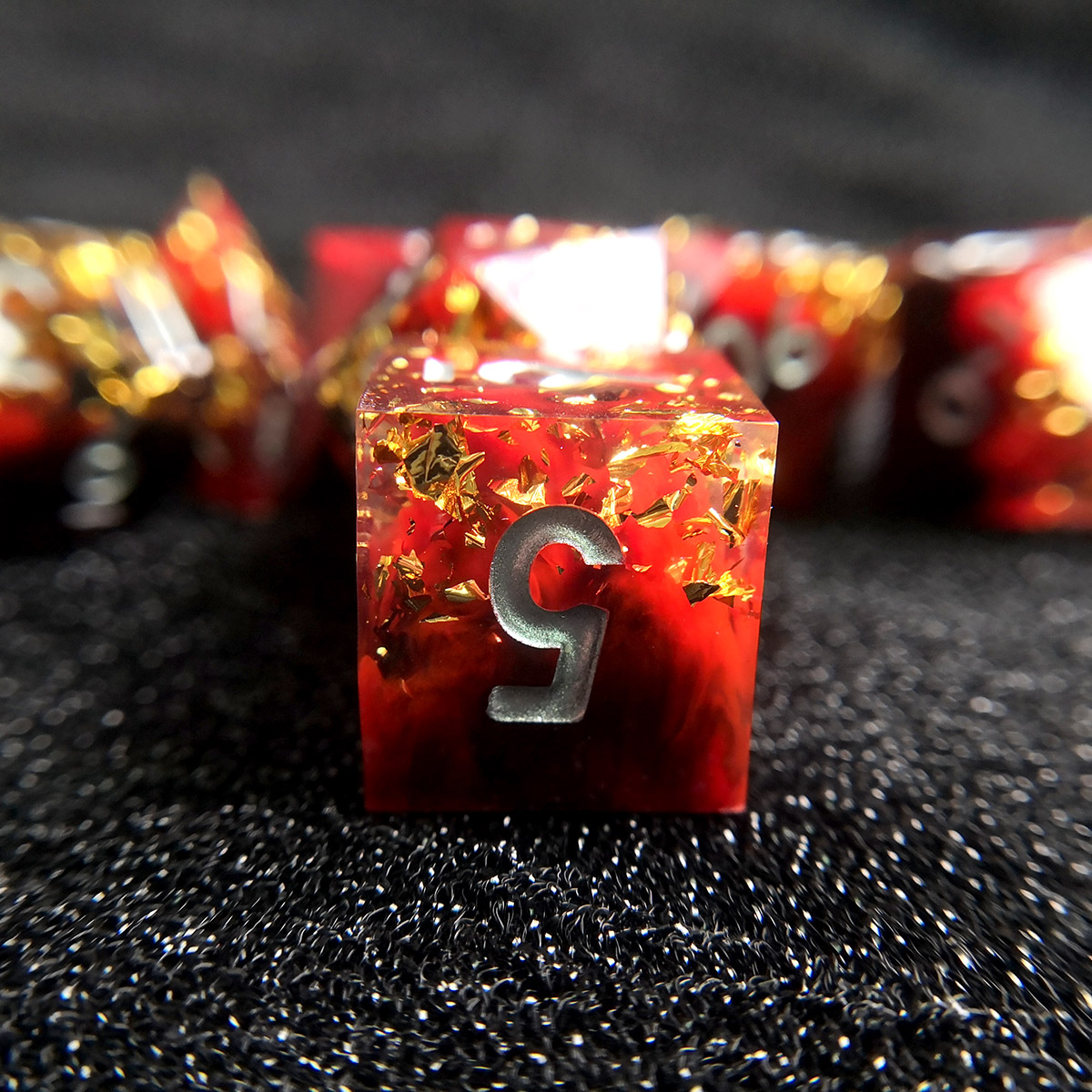 NicoleX41659283's tweet image. Xtechnor Dice-Warrior's Cloak is arrival.
.
.
.
#flowerdice#sharpedgedice #sharpdice #resindice #dungeonsanddragonsdice #rpgdice #polyhedraldice #dicedeal #dicemaker #handmadedice  #dnddice #dungeonsanddragonsart #dicecollection #dicegoblin #bluedice #purpledice #greendice #clear