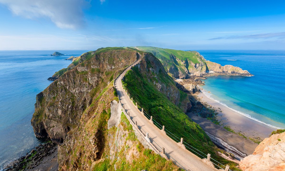 Gm gm!

Give me your short term BTC & ETH predications so I have something to contemplate while walking...

 La Coupée crossing on the Isle of Sark. #LoveSark