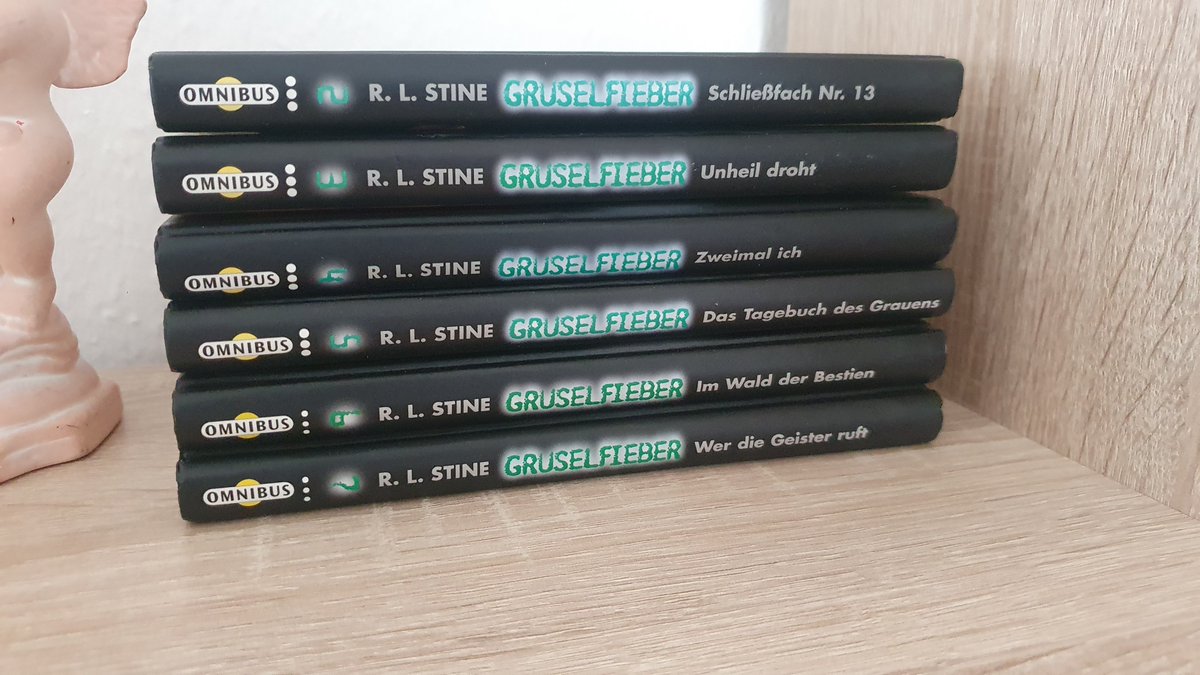 Albsteighost's tweet photo. Unsere #Ferienwohnung am #Hochrhein hat 100mBit - aber auch Bücher für Kids in unterschiedlichem Alter.
https://t.co/Iu1DAeHVHf https://t.co/qgF3GBHx93