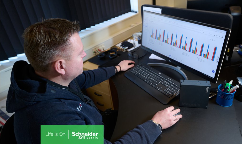 SchneiderElecDK's tweet image. Opdag de mange muligheder, ved at få en smart løsning 

En ”smart” løsning giver bedre overblik og optimerer energidriften ‍🏭. 

Hvordan kan jeg opnå de samme resultater? spr.ly/60183fswG

#AdaptiveThinking #LifeIsOn #SchneiderElectric #IndustryofTheFuture