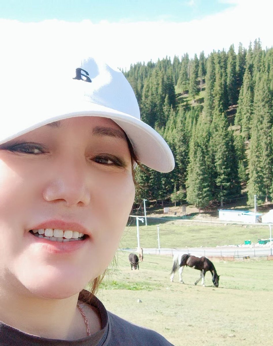 Ethnic #Kazakh #artist and #journalist #ZhanargulZhumatai was detained on Feb 10 in Urumqi merely for communicating with abroad. #Chinese authorities should immediately release her. #FreeZhanargulZhumatai #HumanRights