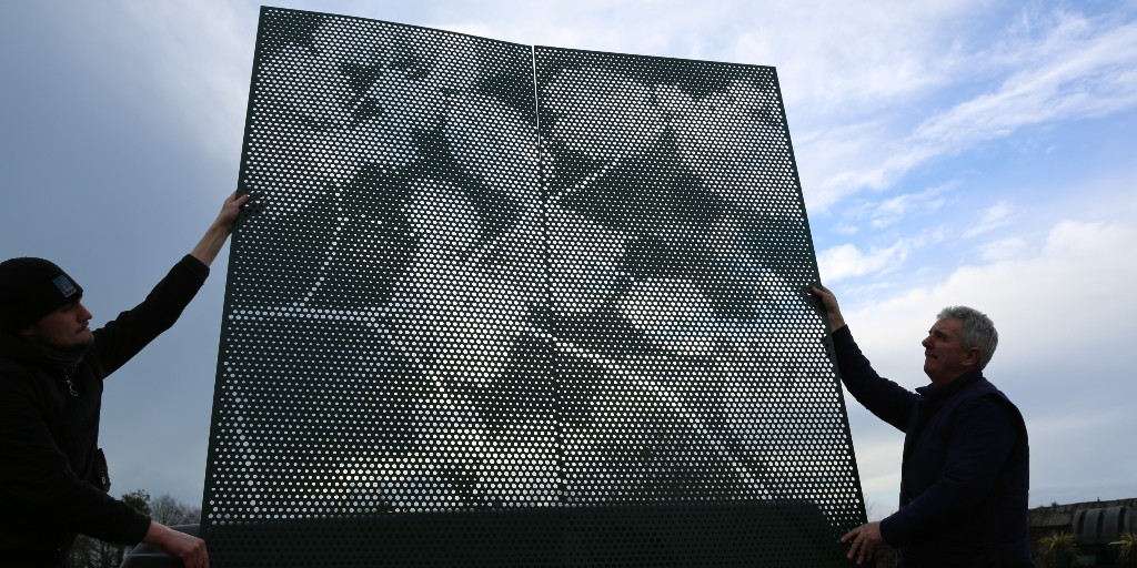 Graepels's tweet photo. Contrast is critical with Picture Perf. Graepels can advise on achieving the optimum results for your projects by considering elements like hole size, light, contrast and colour, impacting how effectively the end result works.
#Graepels #PerforatedSheet #metaldesign #pictureperf https://t.co/M9WwudzVV3
