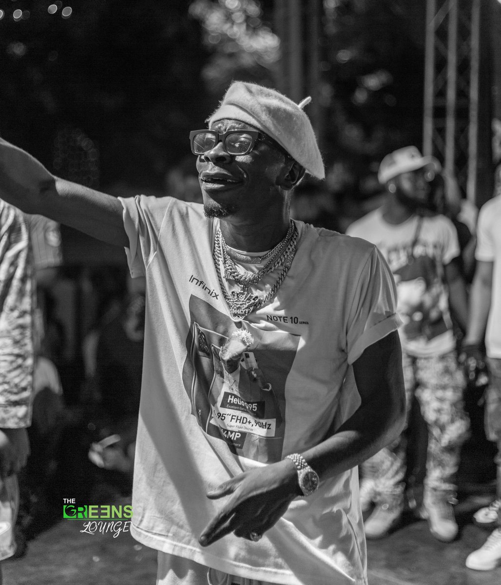greens_Lounge's tweet photo. TB: some of the big names to ever grace our reputable establishment. This Sunday @KinaataGh live inside Greens Lounge.

#Temaisgreen #ghana #nightlife #party #easter #entertainment https://t.co/grA1aUekfn