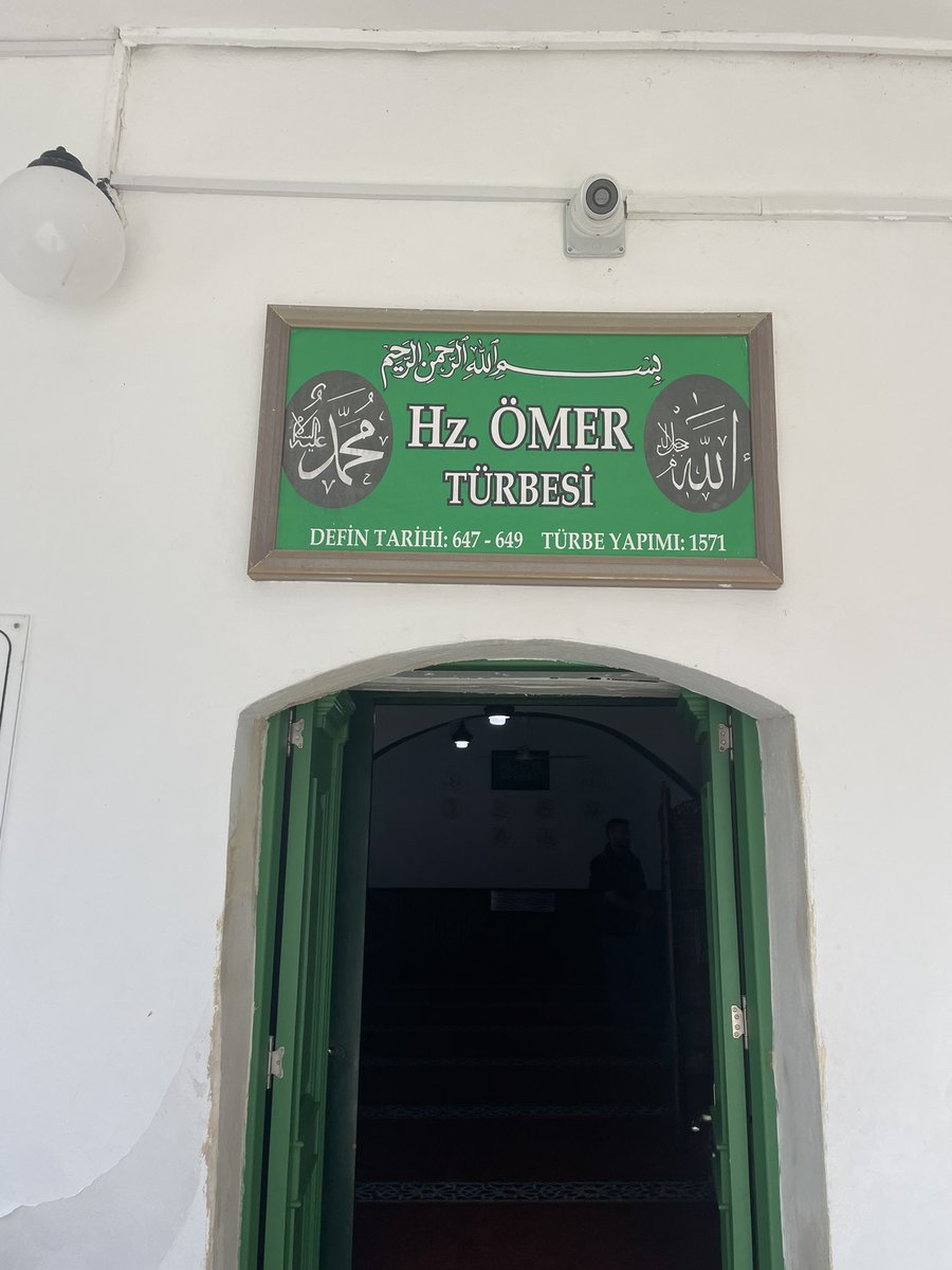 MuftiAbdullah's tweet photo. I visited a masjid in Northern Cyprus (under Turkish rule) on the sea coast that contains seven graves of the Companions of the Holy Prophet, may Allah be pleased with them all, who were martyred in a battle with the Byzantines on Cyprus and originally buried in a cave. https://t.co/YBajXI7izh