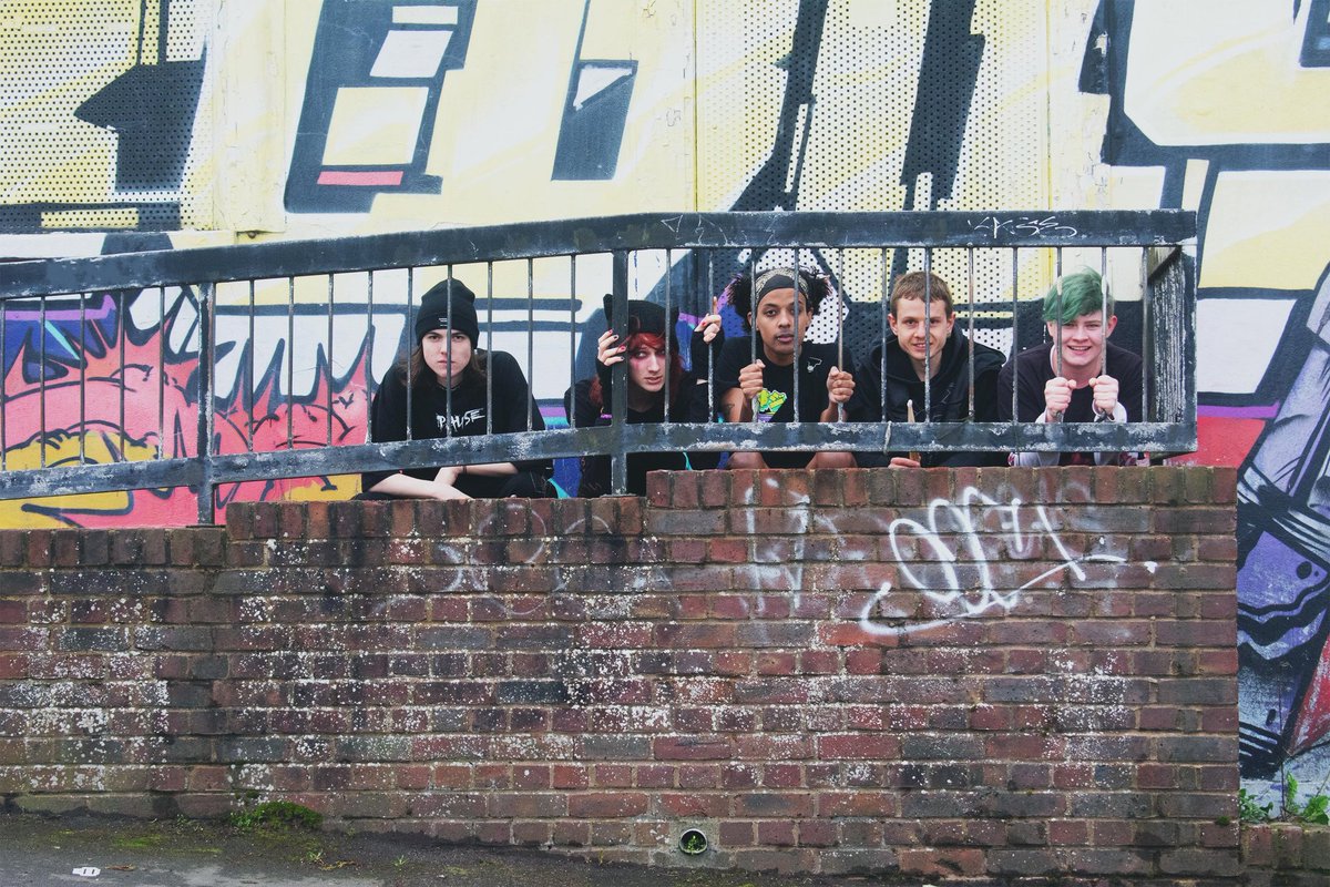 couldbeghosts's tweet image. could be ghosts are a post-hardcore group based in brighton. we've been cooking up some absolute bangers and can't wait to share more in the coming months.

watch this space 🕯

~charlie

#posthardcore #emocore #independentmusic