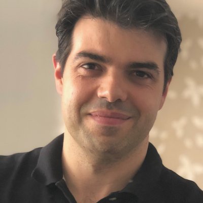 BEACON_belgium's tweet photo. 📷GUEST 📷
Le compositeur, Pedro Camacho, sera présent avec nous pour le live du 28/29 Avril, alors soyez au rendez vous !
#starcitizen #SCFR https://t.co/rndpuU7I0H