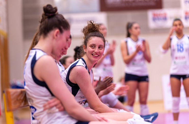 thevolleynews's tweet photo. L'Itas Ceccarelli Martignacco conclude in casa la stagione. Allasia: "Vogliamo tornare a fare bene"
https://t.co/IiwBH4HPlf
#VolleyNews #ItasCeccarelliGroupMartignacco #PoolPromozione #SerieA2Femminile #VeronicaAllasia #VolleyHermaeaOlbia https://t.co/7w0Y73Ssjm