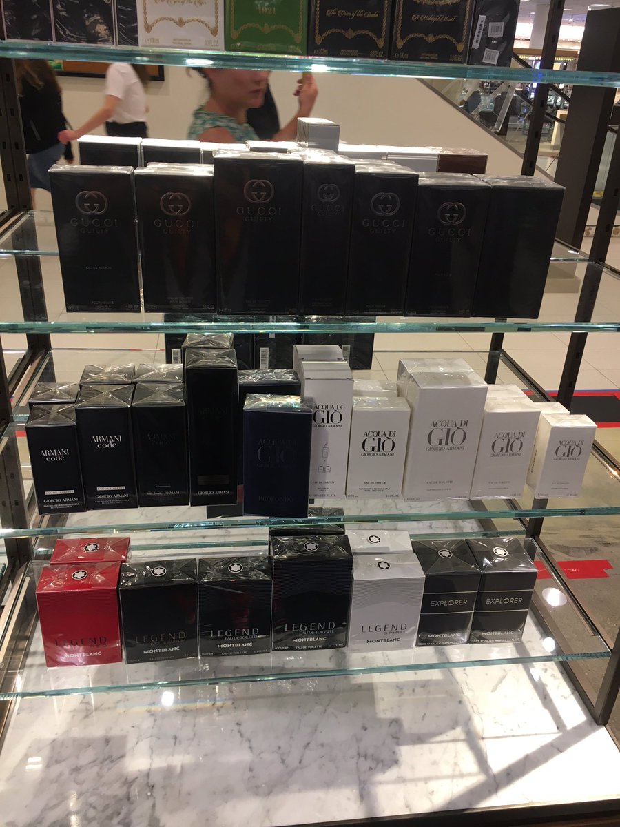 japuraku's tweet photo. Parfum dari sd tapi cuman ke pura doang, https://t.co/hffSEkNwIF
