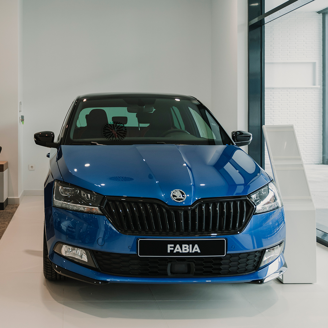 AutocenterLV's tweet photo. 💙¿Puede que este Škoda Fabia sea tu príncipe azul?💙

#Škoda #Fabia #Valencia #AutoCenterLevante https://t.co/WBWX0TINS8