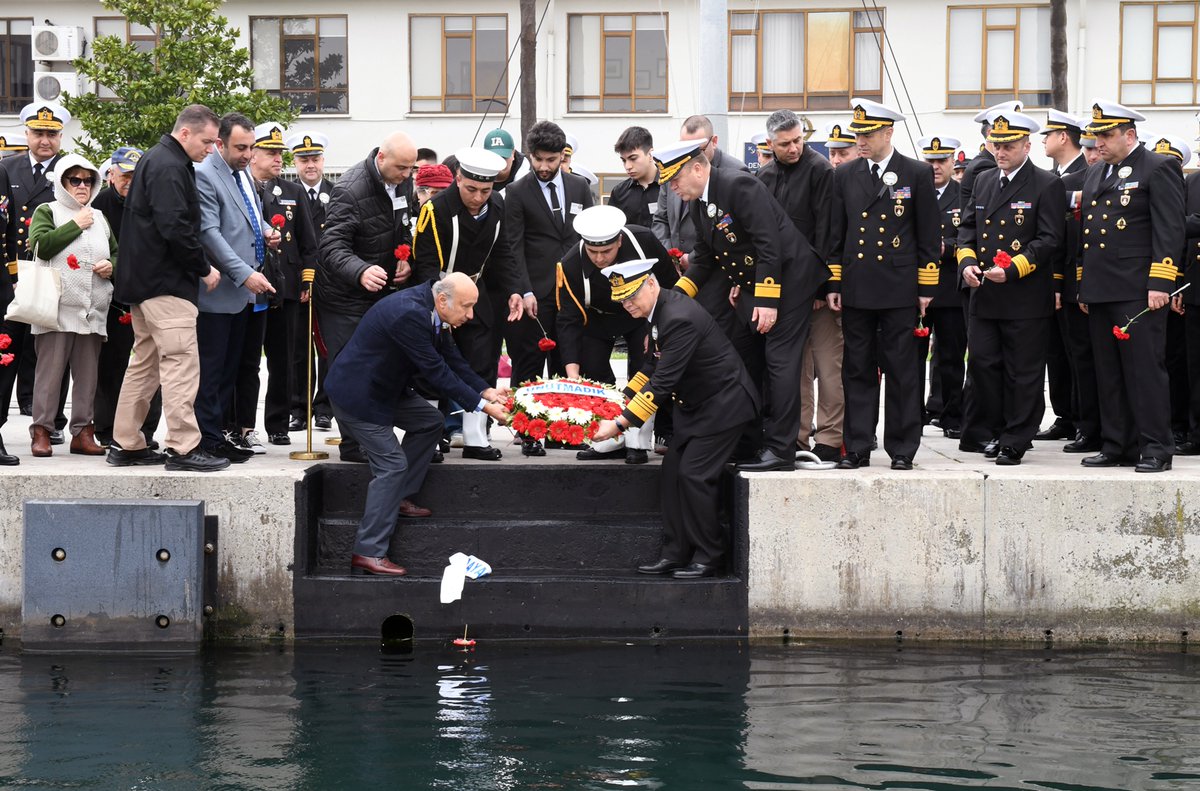 Resmi Twitter'da görüntüle