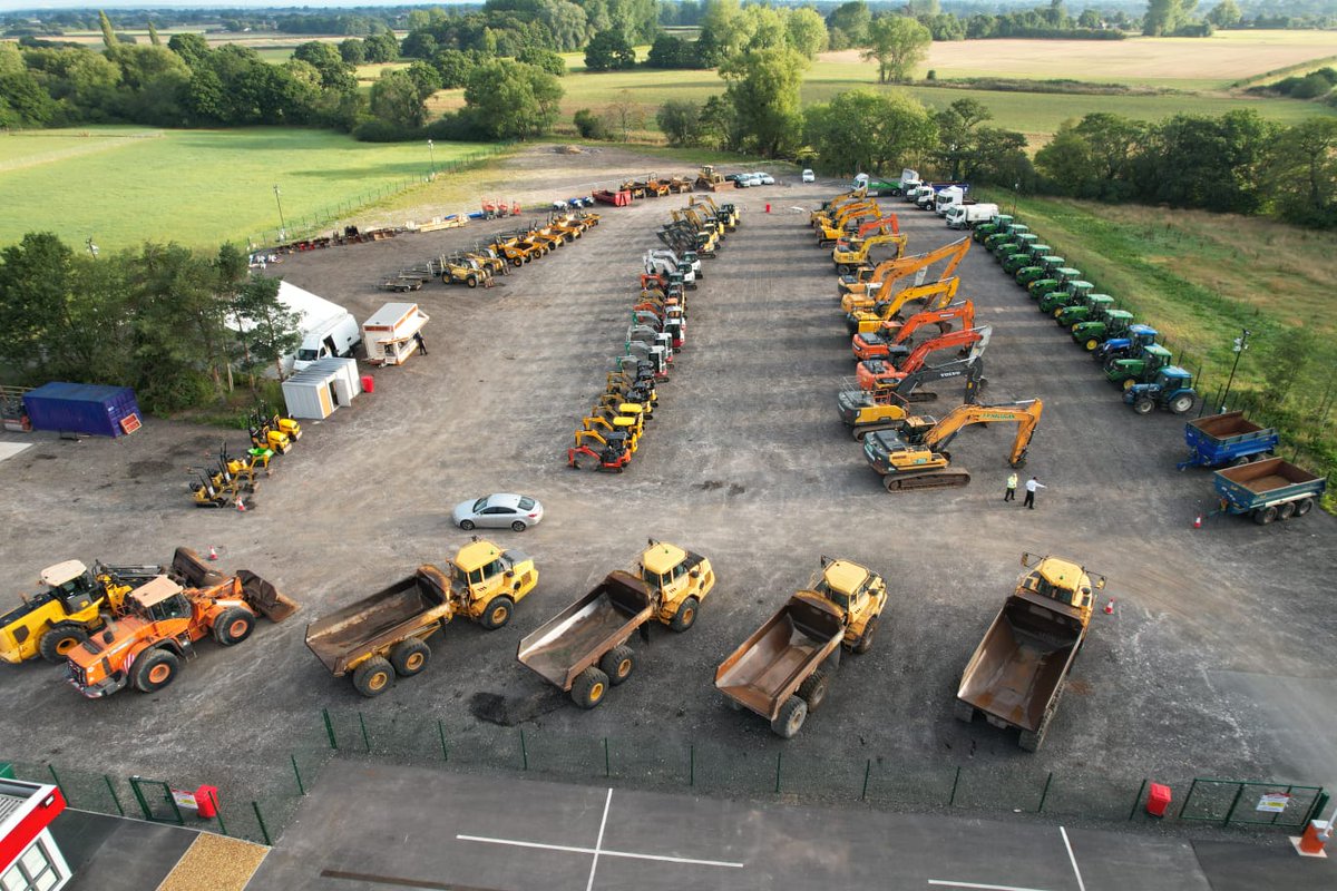 EvoSoftUK's tweet photo. One of the many auction clients we work in partnership with is @WilliamsAuct. Using the Evo-auction integration with @DigitalAuctions, Williams Auctions specialist auctioneers run live stream auctions to a global bidder audience. Read the full story: https://t.co/9bkg6DVLSs https://t.co/FkSZs8SUFS
