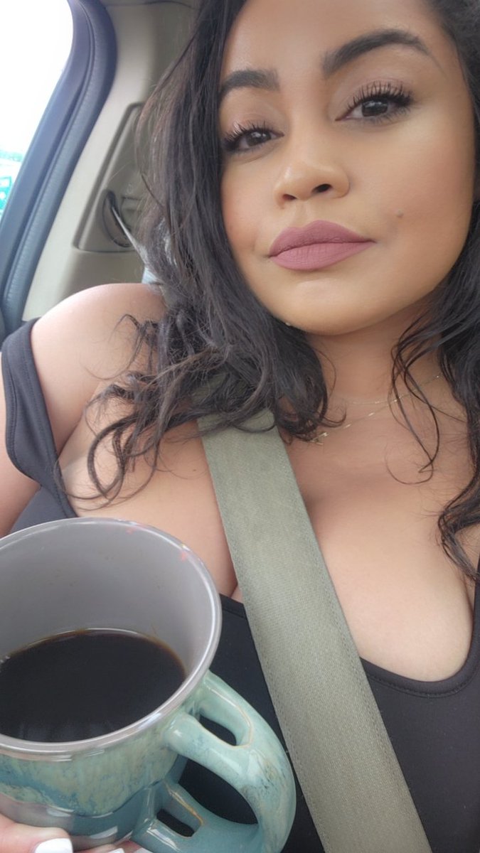 zzzeeeeooooo's tweet photo. All black everything. Even the coffee. https://t.co/SDBJSBl5o7