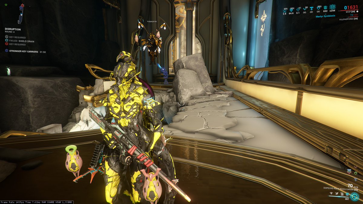 CertTech20's tweet photo. @PlayWarframe Not standing in the motes, but they all 3 still show the infinite symbol 🧐 https://t.co/cN7AN8fRzI
