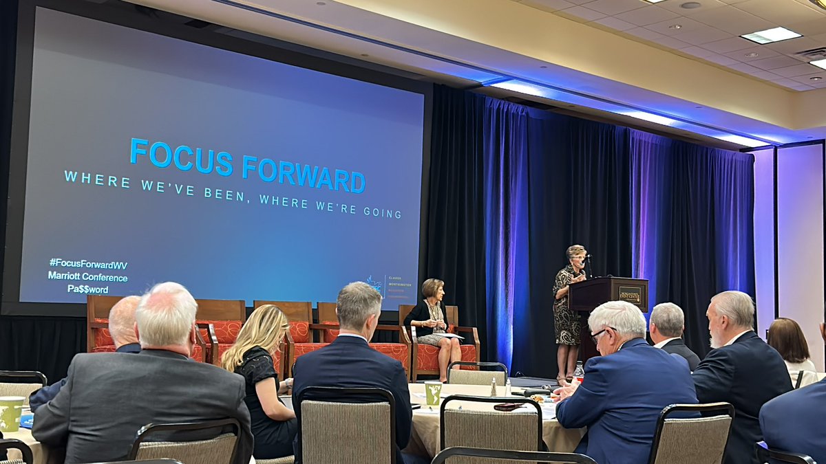 HarlessJune's tweet photo. A room full of “big energy!” We are excited to participate in the dynamic conversation about education, workforce, and innovation with so many thought leaders in our state. @WV_PEC https://t.co/KtTA4crFpQ