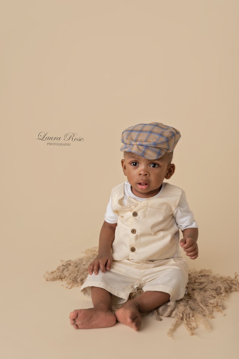 laurarosefotos's tweet photo. How Sweet is Young Man In This Little Outfit 👚

#milestone #milestonesession #milestonephotography #1stbirthday #1stbday #birthday #babyphotography #johannesburgphotographer #johannesburgbabyphotography #johannesburgbabyphotographer #laurarosephotography #iamnikon #ExistInPhotos https://t.co/aI4OiHahhM