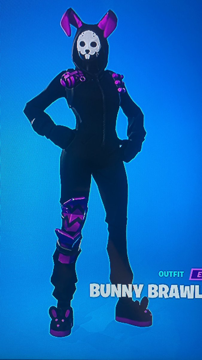 vbunkz's tweet photo. thank you for the gift i couldn’t get the gift screen as i spammed it #codeimrodoalv #lizlegit https://t.co/A89WuBuLOV