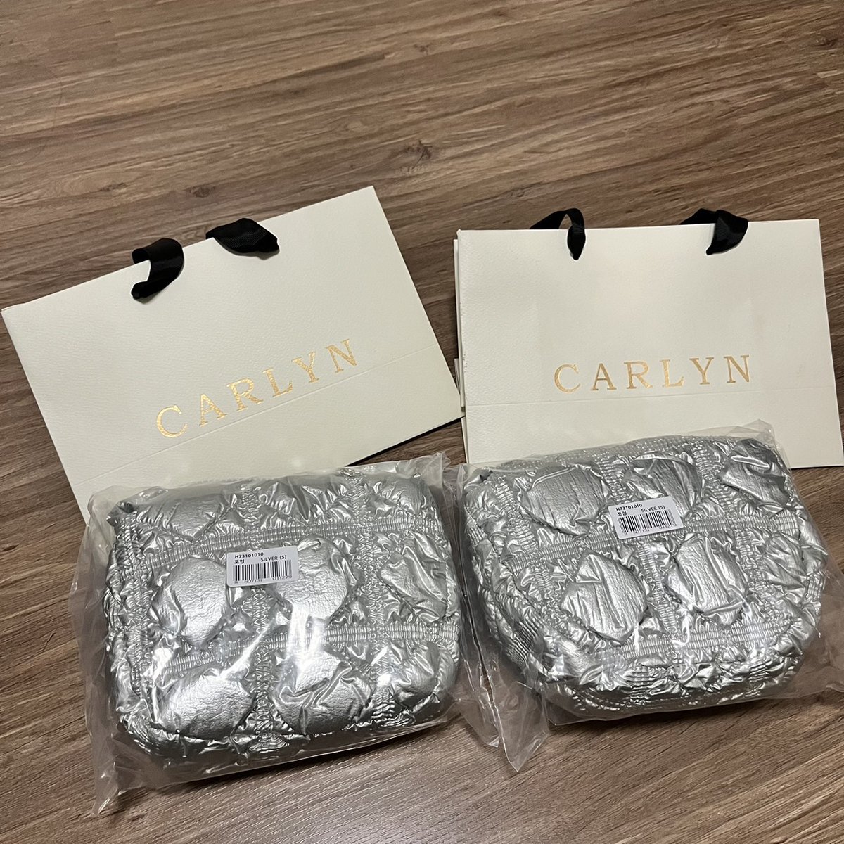 tiny4clover's tweet image. ❗️พร้อมส่ง❗️
กระเป๋า Carlyn รุ่น Poing สี silver✨️
💖 4,500 บาท ส่งฟรี
ทัก dm, เมนชั่นได้เลยนะคะ ตอนนี้เหลือใบสุดท้ายแล้ว

#carlyn #กระเป๋าเกาหลี #กระเป๋าพร้อมส่ง #หิ้วcarlyn #หิ้วเกาหลี #carlynbag #carlynพร้อมส่ง