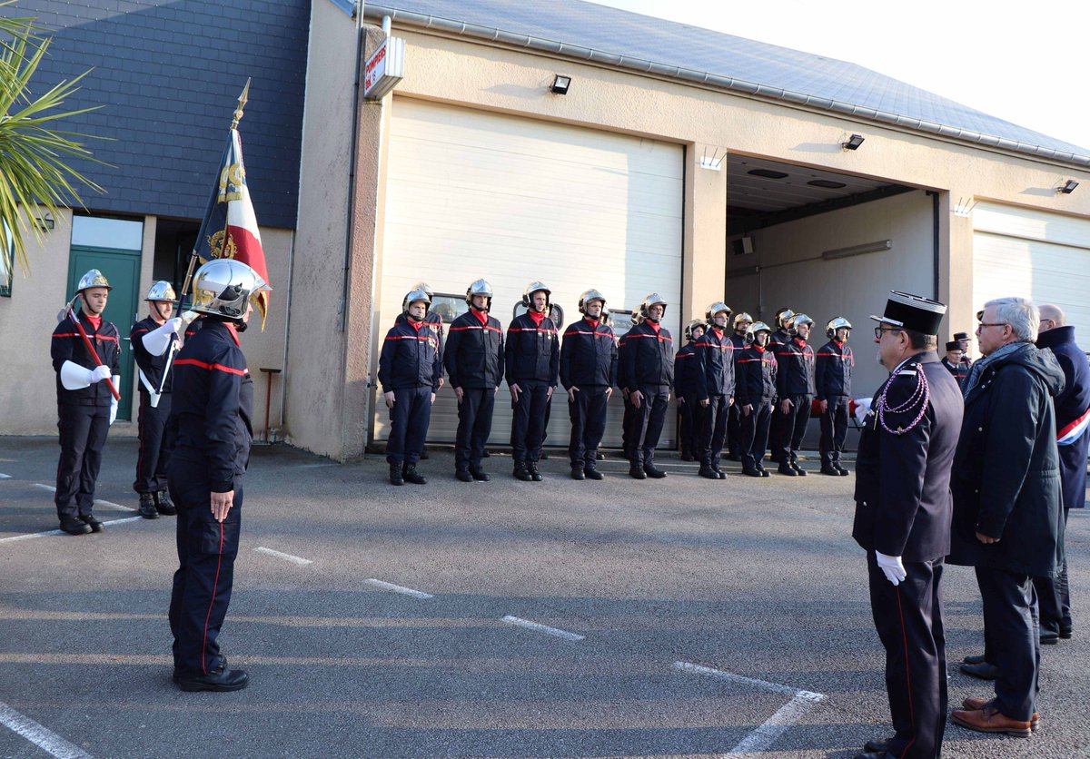 Sapeurs-Pompiers 50 tweet media