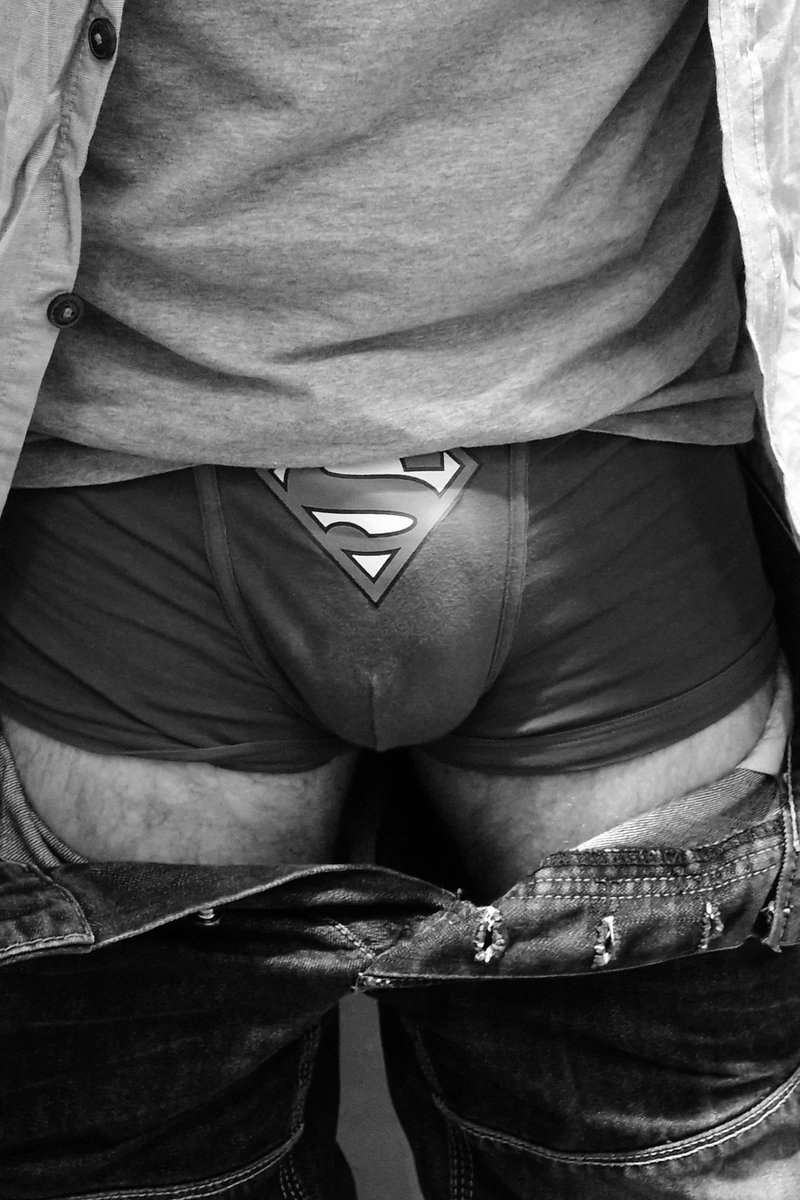 BlondeHitman's tweet photo. Office Day work flash.

A good agent is always ready to perform heroic deeds at a moment's notice! 😁 🦸‍♂️ https://t.co/SDRKIcnJvm