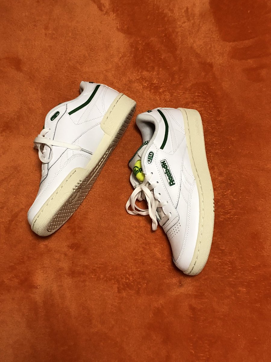 barotokem's tweet photo. 春靴🌸👟 #Reebok #リーボック #スニーカー
#classicleatherpump
#classicpumppack
#clubc85
#classicleather
#テクノロジー
#カッコよ
#春靴 https://t.co/yzTD02qZ8P