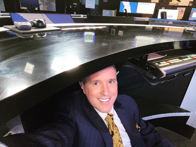 MyNews13Weather's tweet image. #SafePlaceSelfie day! Do you know your area’s #weather hazards &amp;amp; where you’d go to protect yourself? I’d be on-air &amp;amp; under our desk. #NWAS #WeatherReady