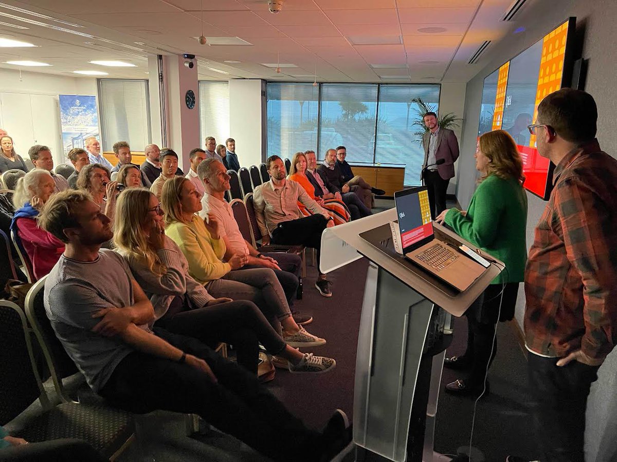 ralf__meijer's tweet photo. It was a great opportunity to present my career and what role #upskilling and #culture played at the #tekex event in Guernsey. Thanks to @thepotting_shed bringing together digital innovators across the island! @digigreenhouse @BriefCi @PwC_CI https://t.co/SKMK4tWlpR