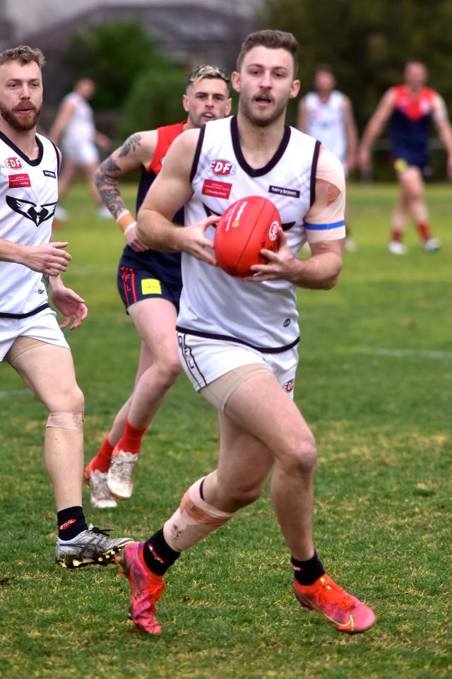 .<a href="/RoxburghParkFC/">Roxburgh Park FC</a> is keen to take that next step and play finals in the Essendon District Football League division 1. ow.ly/FCW150NAB5Z