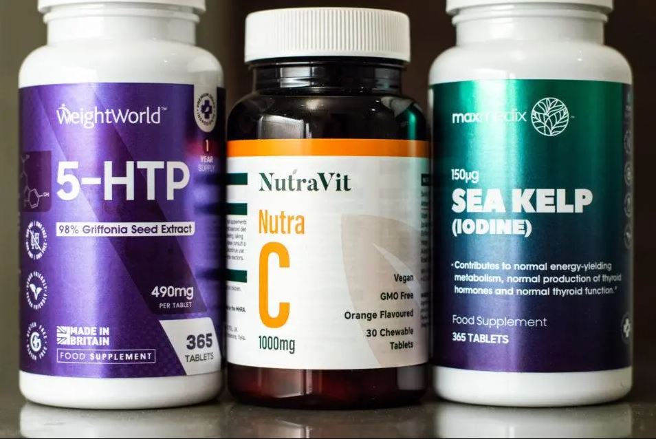 Get all of the necessary information on medicine bottles and plastic containers with precise, space effective peel and reveal pharmaceutical product labels. abbeylabels.co.uk/pharmaceutical…