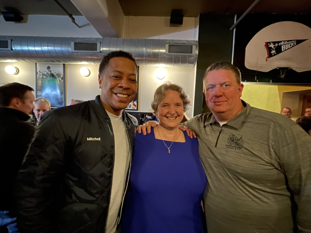 Madison Fire Fighters tweet media