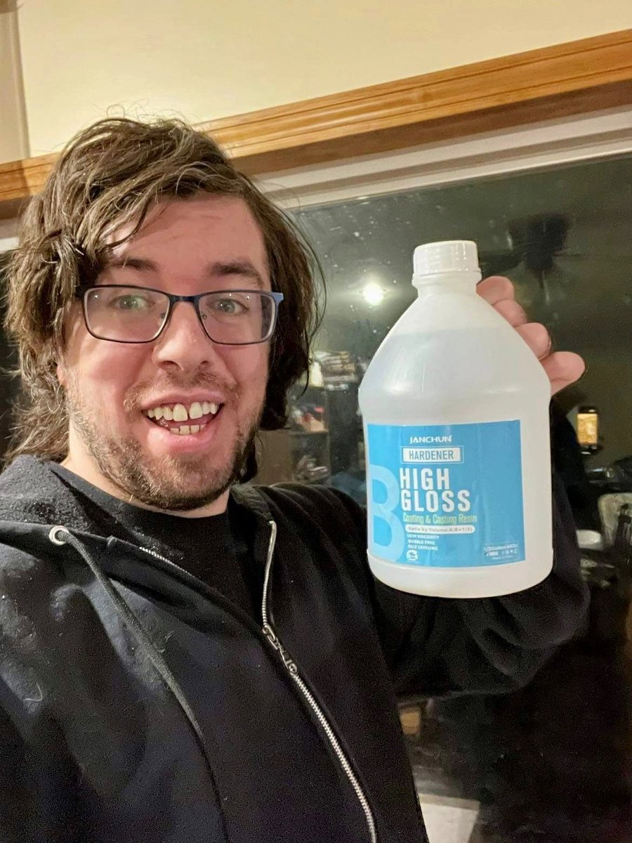 XscapedGames's tweet image. What do you think we're up to now? We're "resin" the stakes and you can bet whatever we're doing it'll be so "wizard"!