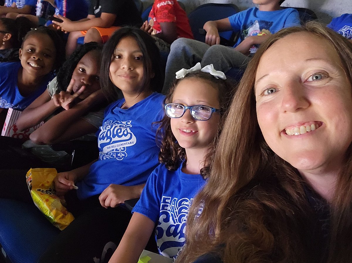 OakHillOCPS's tweet photo. Our Fit Club students visited the Amway Center for an Orlando Magic game! Everyone had a great time! #basetball #fitclub https://t.co/rD0gxqubwc