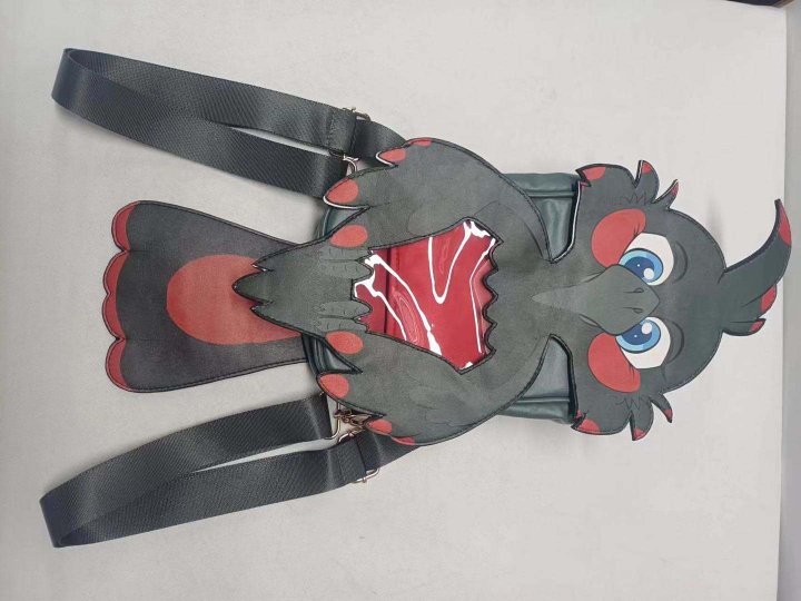chirpyderp's tweet photo. Palm Cockatoo ITA bag - first sample #customITAbag #fursonaITAbag https://t.co/Y08XH0qZoE