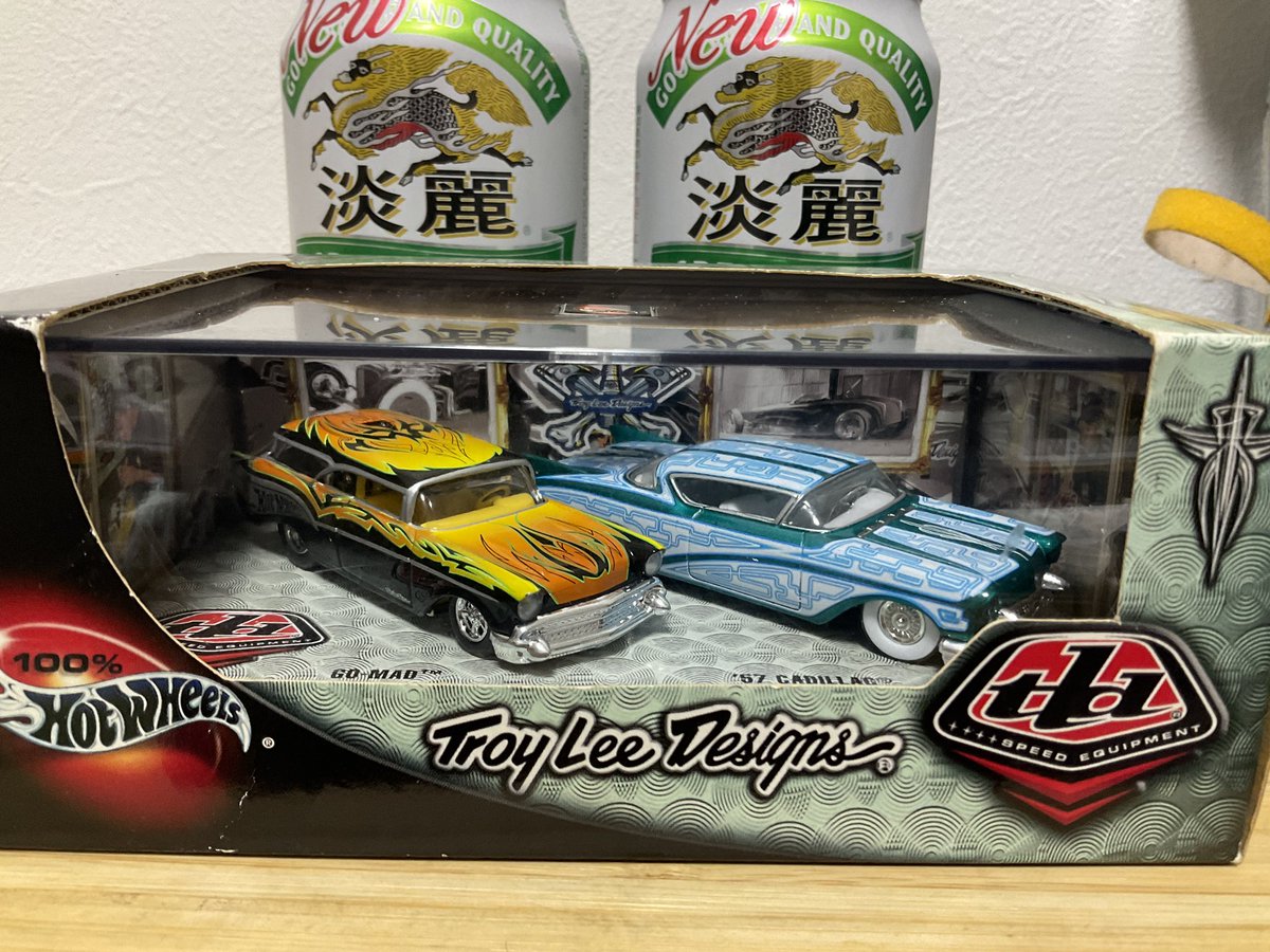 FRy56qSlwA0LT1h's tweet photo. 今日のアテ
これも昔持ってて手放したものを
また買い直したもの・・・
まだまだ先は長いなぁ〜
#hotwheels
#ホットウィール
＃troylee
#トロイリー https://t.co/aT6yrEvF30