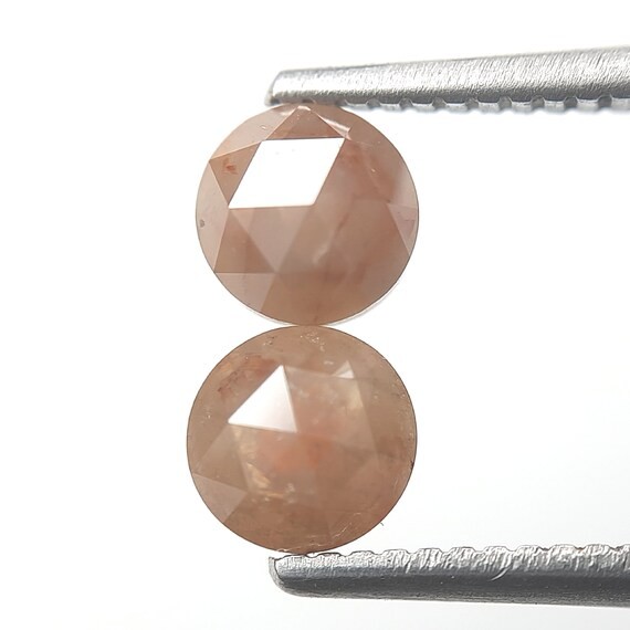 AvellinnoJewels's tweet image. 0.81 Carat Natural Loose Rose Cut Rustic Pair Diamond For Jewelry Making💎💎

avellinno.com/products/natur…

#roundrosecut #rusticdiamond #roundshapediamond #looserounddiamond #facetedcutdiamond #fancycolordiamond #browndiamond #loosediamond #naturaldiamond #diamondstone