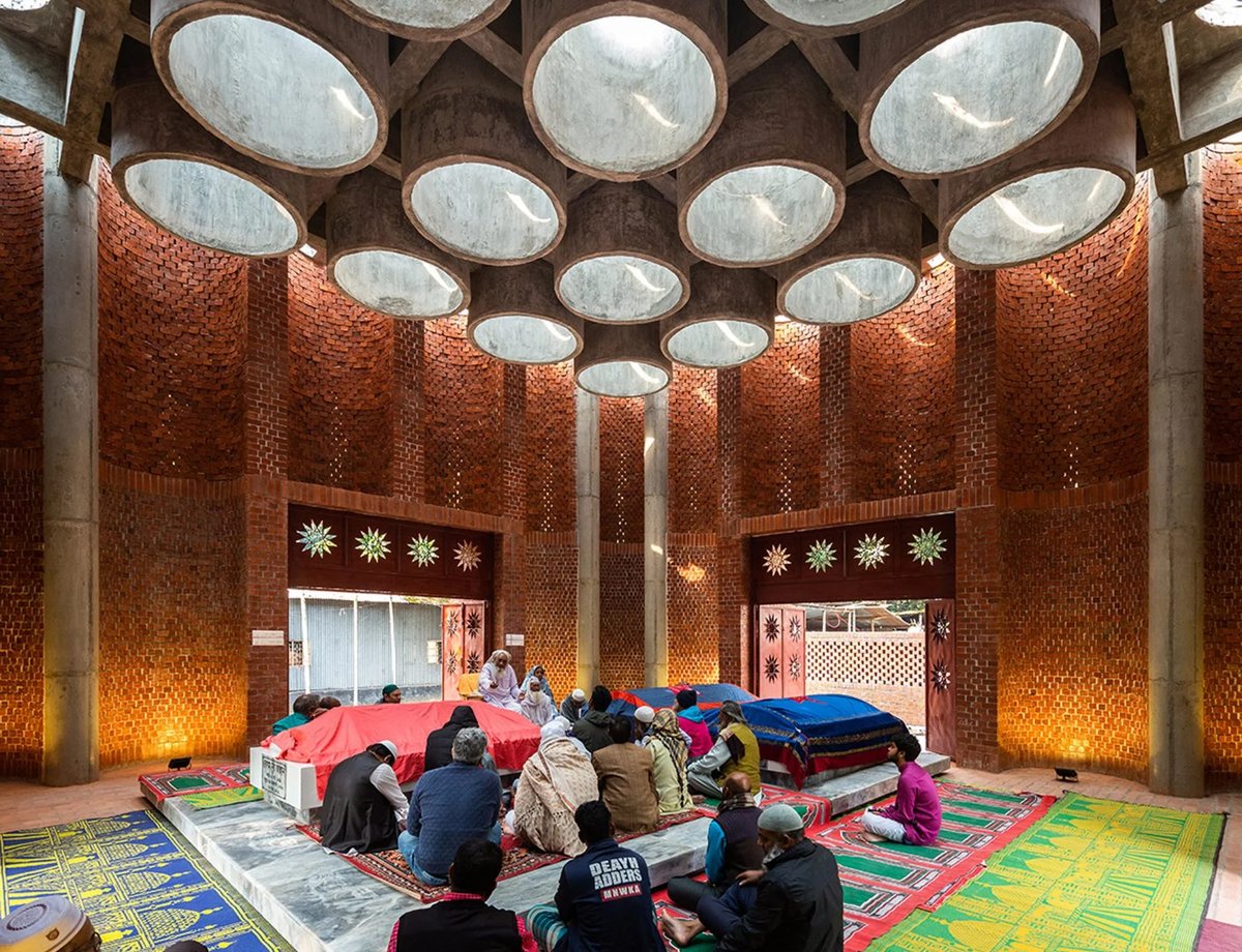 tomravenscroft's tweet photo. 😍😍😍 Love this brick mausoleum in Bangladesh which is topped with a "chandelier" of skylights – https://t.co/vOpHbVwaCM (via @dezeen) https://t.co/2EsIKuXWN4