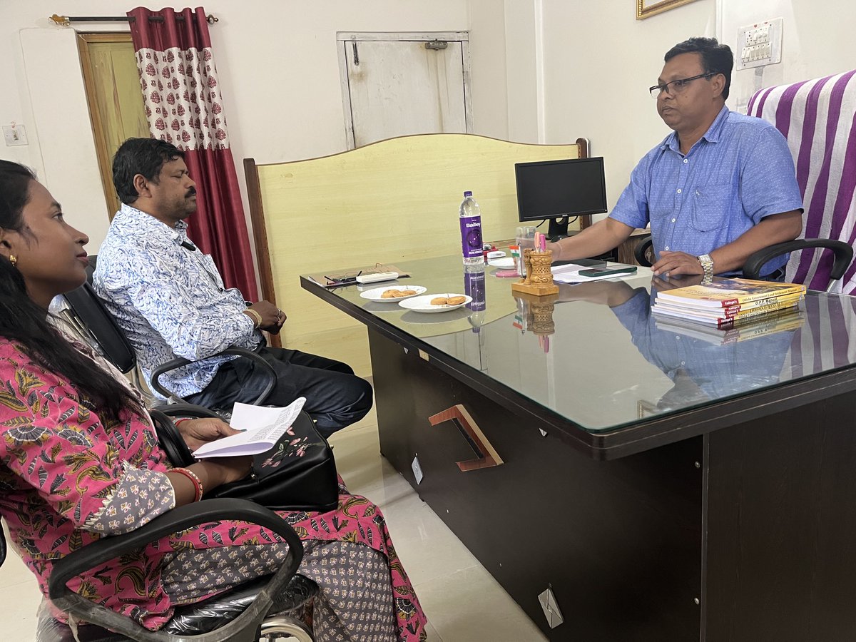 Sub-Collector,Gunupur sir visited Tahasil office today &amp; reviewed collection position