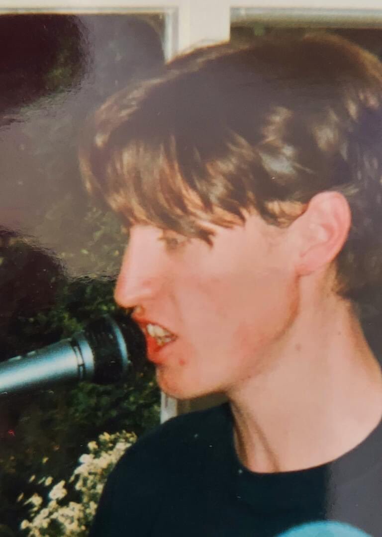 missingtheferry's tweet photo. And on the sixth day, God created missing the ferry
#throwback #90s #Oasis #USA94 #Ireland #missingtheferry https://t.co/WJAFjuj90E